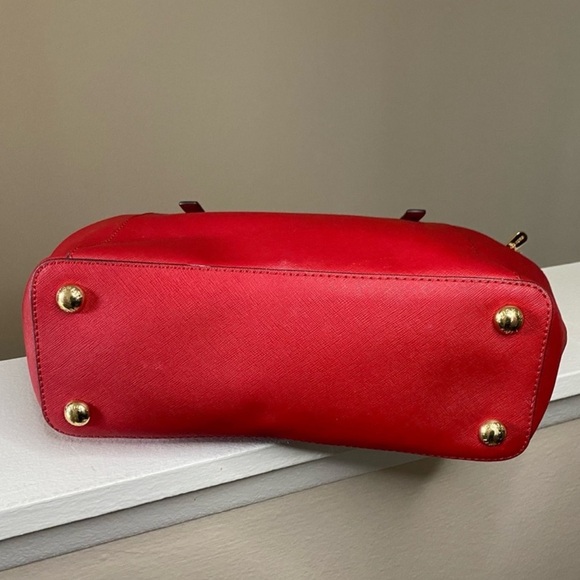 Michael Kors Jet Set Large Crossgrain Red Top-Zip Tote Bag - Picture 3 of 5